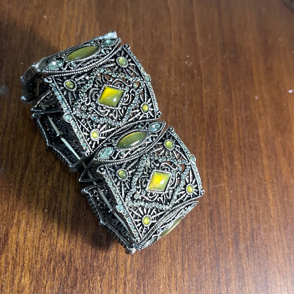 Ornate Green Rhinestone Filigree Stretch Panel Statement Bracelet Gold Tone
